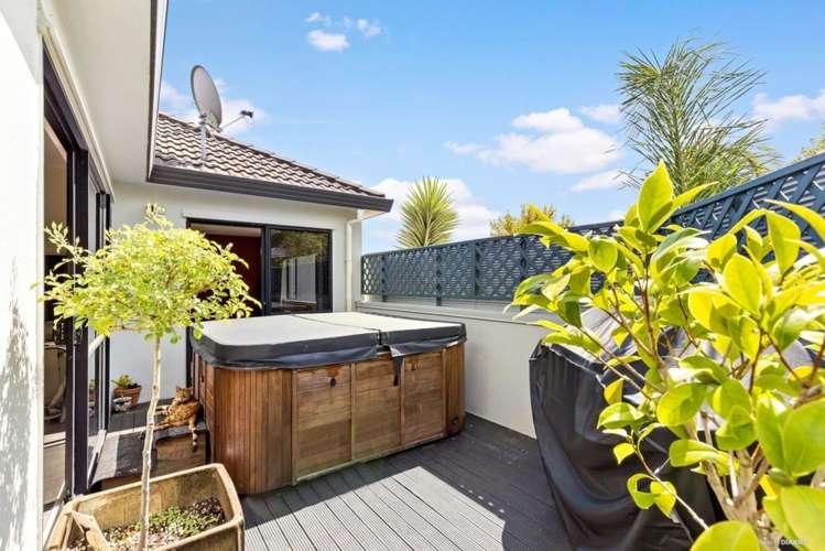 23 Kerlin Crescent West Harbour_13