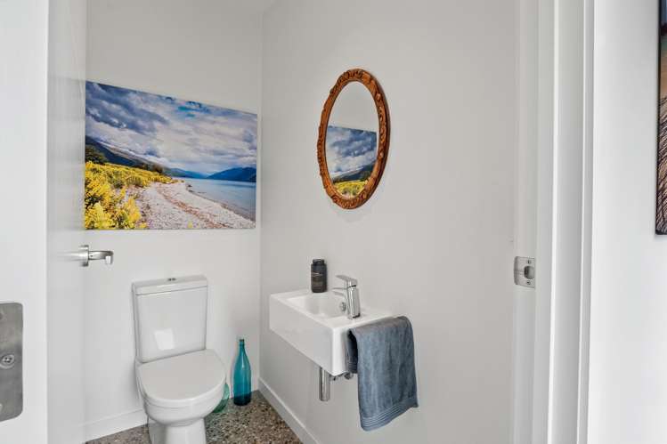 11 McKellar Drive Jacks Point_26