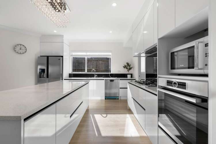 10 Artists Avenue Beachlands_7