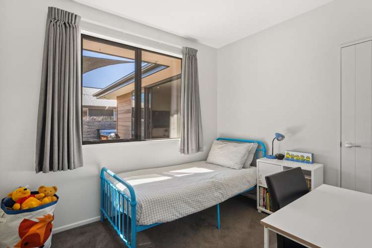 12 Warbler Lane Albert Town_19