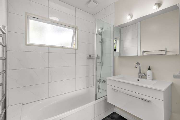 1/165A Waimea Road Nelson South_11