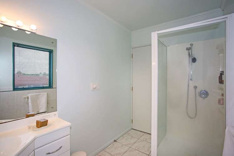 3 Graham Tagg Close Pahurehure_14