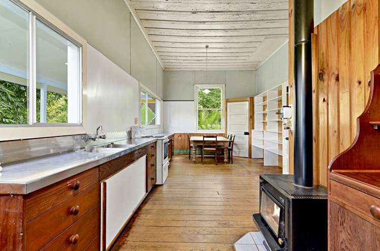 651 West Coast Road Oratia_20