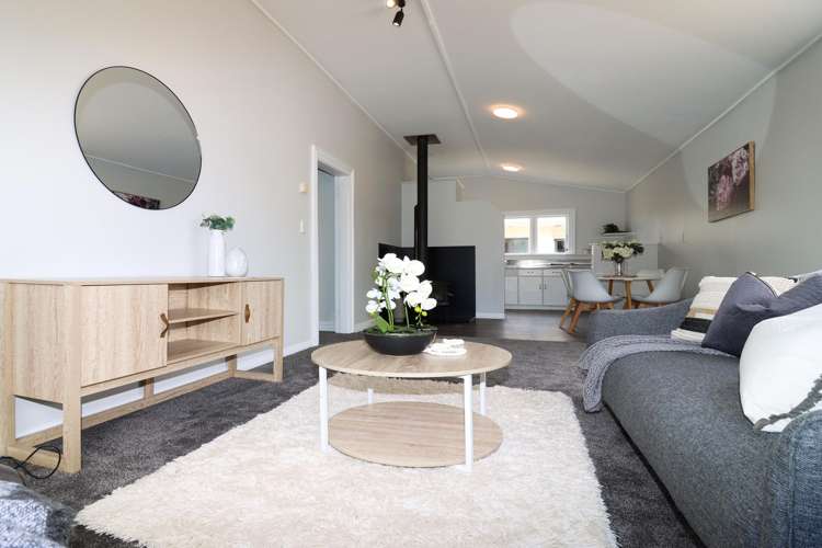 276 High Street South Carterton_9