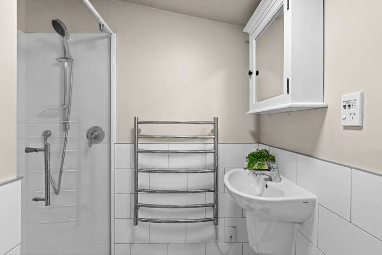 305 Southland Road Hastings_23