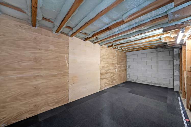 1/1 Griffen Park Road Mount Roskill_18