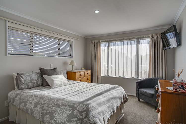 1/74 Elizabeth Street Seaview_8