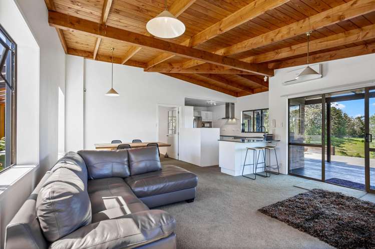 173 Puke Road Kumeu_7