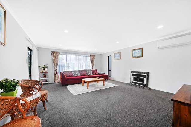 7 Sutton Crescent Papakura_4