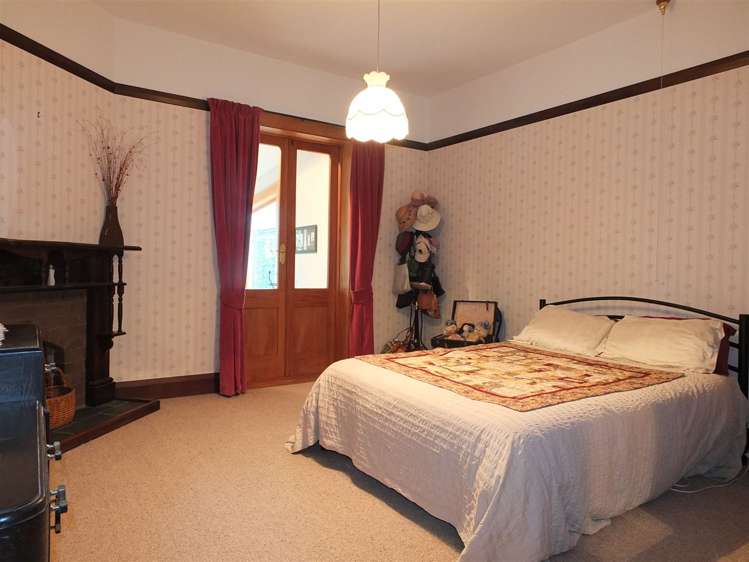 1 Saint Johns Avenue Highfield_11