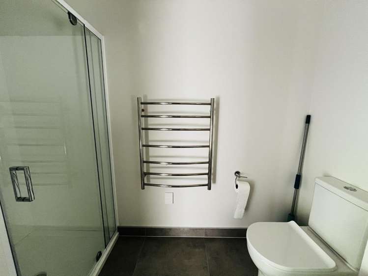 9/3234 Great North Road New Lynn_9