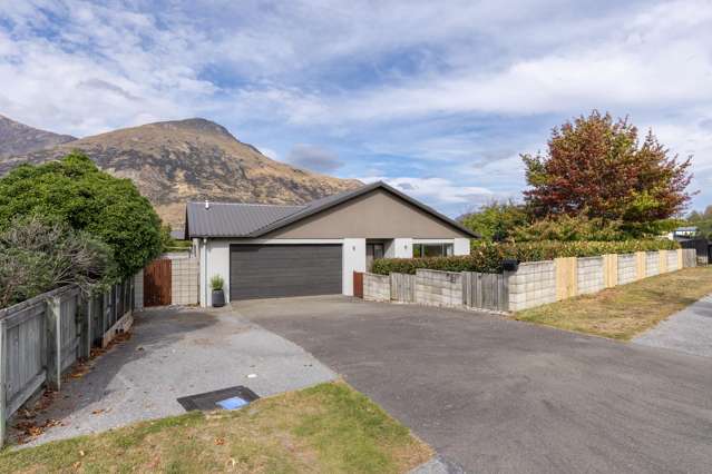 10 Erskine Street Dalefield/Wakatipu Basin_4