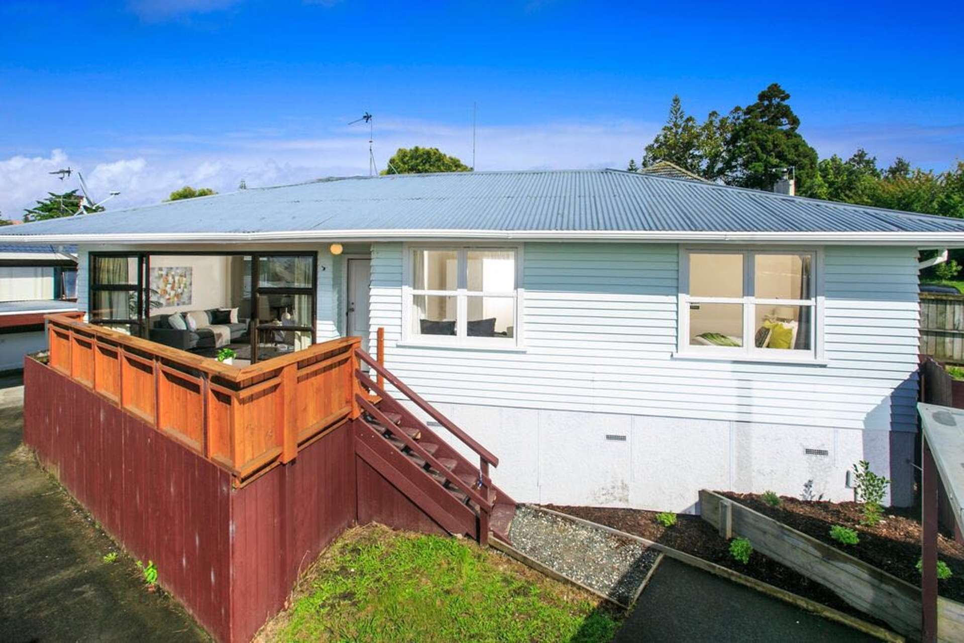 1/8 Locket Road Glenfield_0