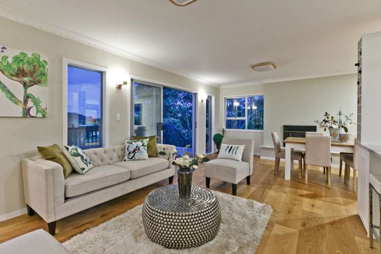 17 Valerie Crescent Okura_7