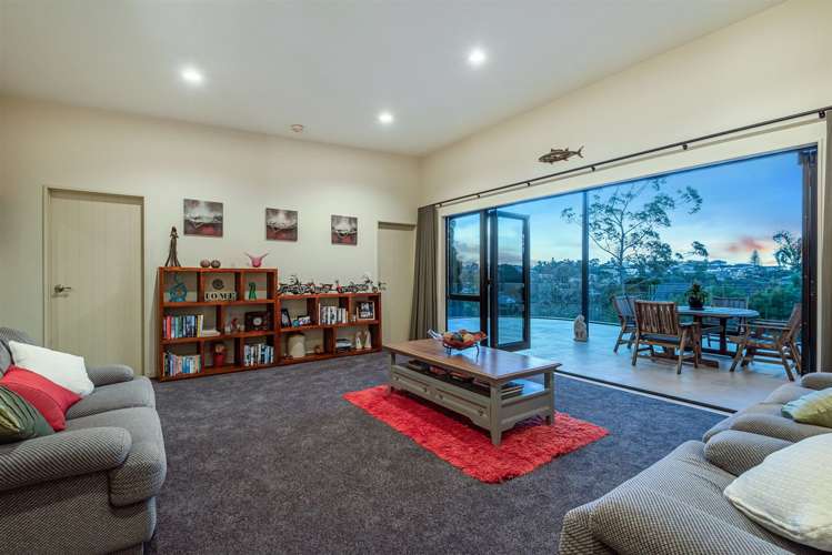 1 Kahikatea Close Campbells Bay_1