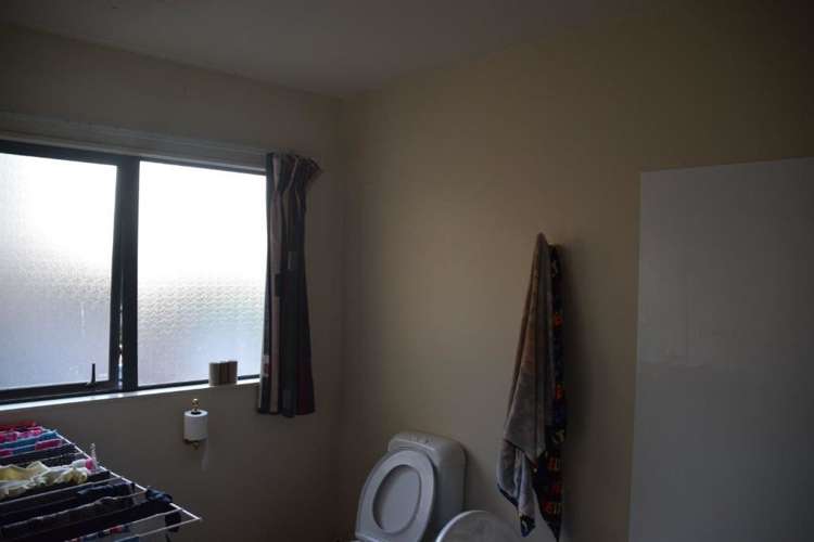 7/12 Crown Lynn Place New Lynn_16