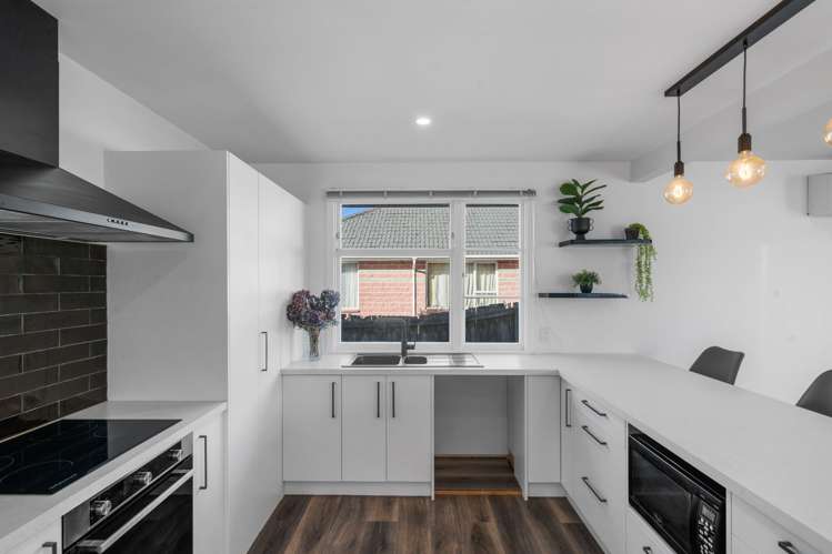 185 Burwood Road Burwood_5