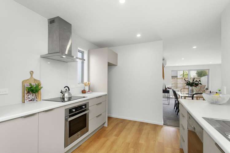 28A Barber Grove_5