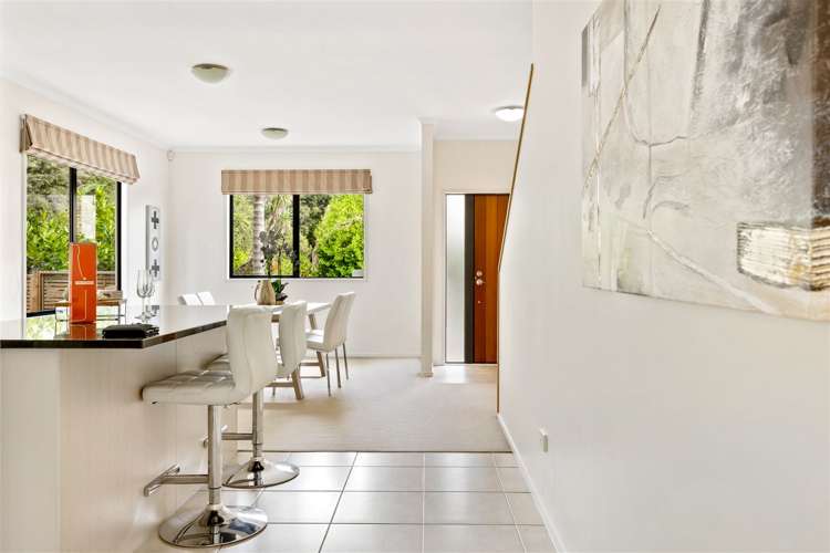 42 Greenbough Lane Greenhithe_20