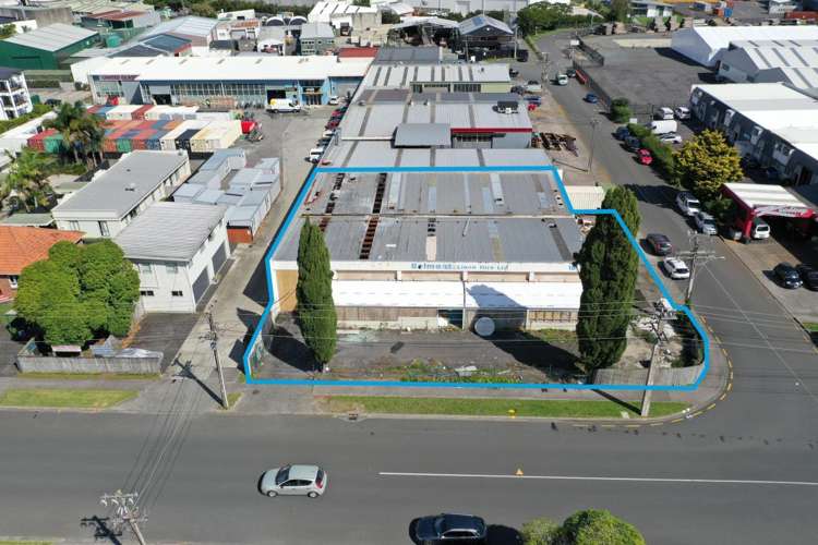 18-20 Keeling Road Henderson_5