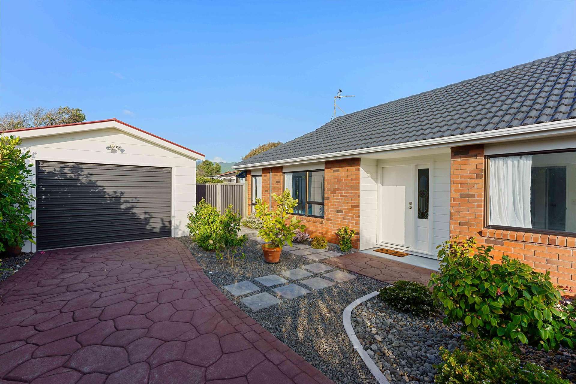 23 Reeves Street Waikanae Beach_0