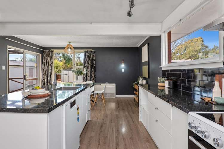 50 Gould Crescent Woolston_5