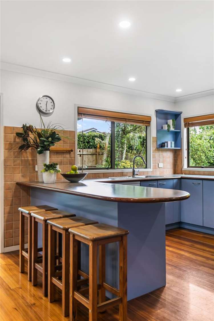 4 Janome Place Bucklands Beach_11