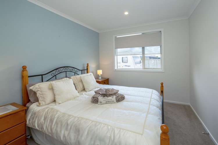 16 Craigmillar Street Solway_13