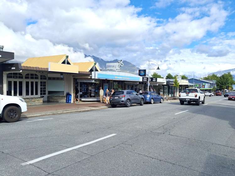 43 Helwick Street Wanaka_2