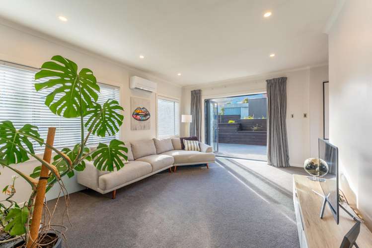 9 Onslow street_1