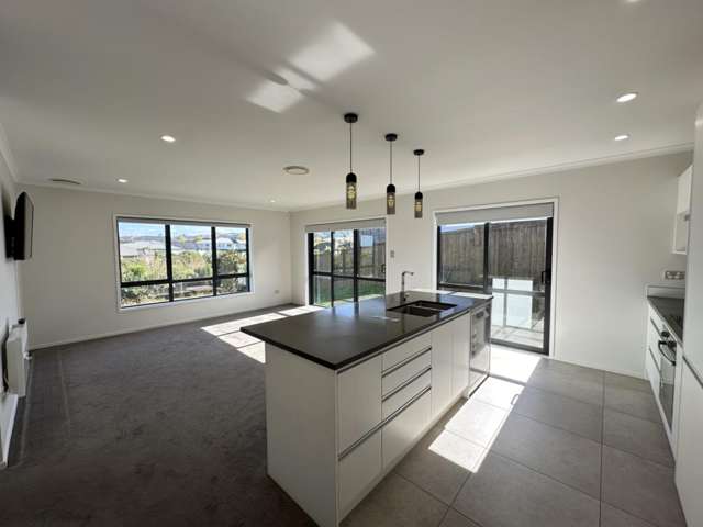 23 Helenvale Crescent 1765_2