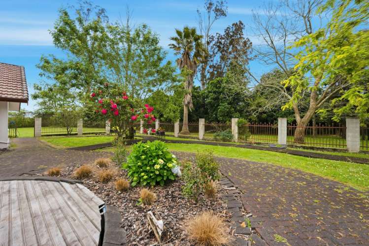 482 State Highway 16 Kumeu_36