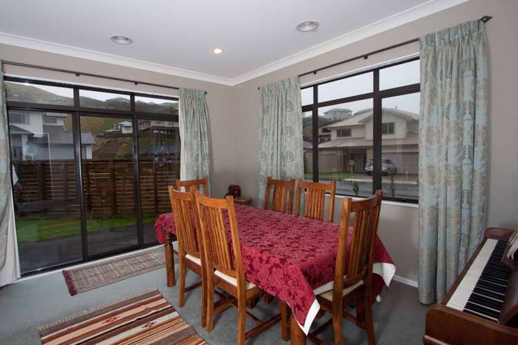 13 Yarnbrook Grove Churton Park_5