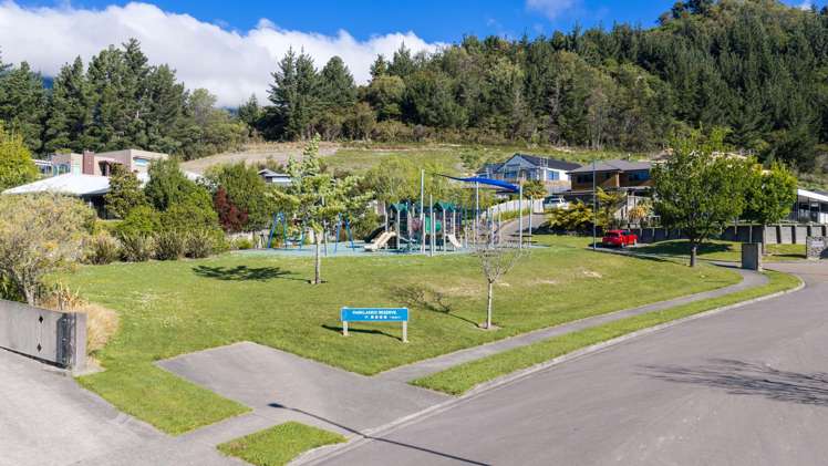 2 Bell Bird Rise Picton_30