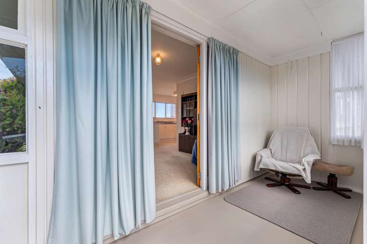 20 Fairway Avenue_5