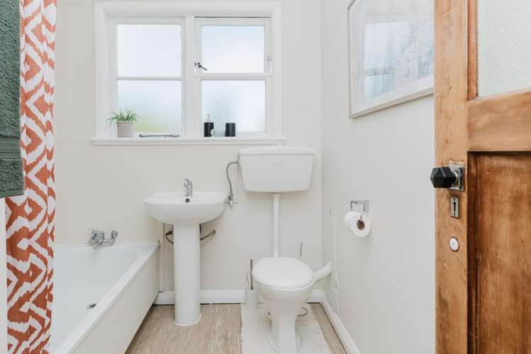 21 Jellicoe Drive Hamilton East_17