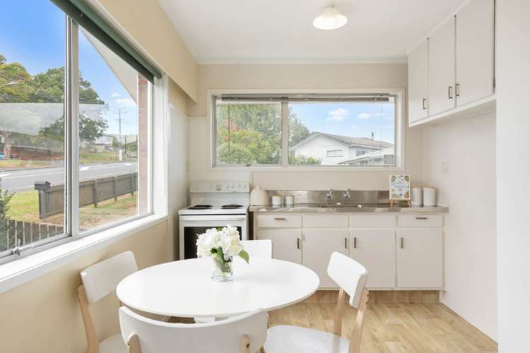 175 Royal Road Massey_5