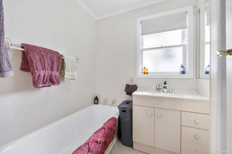 45 Rimu Street New Lynn_12