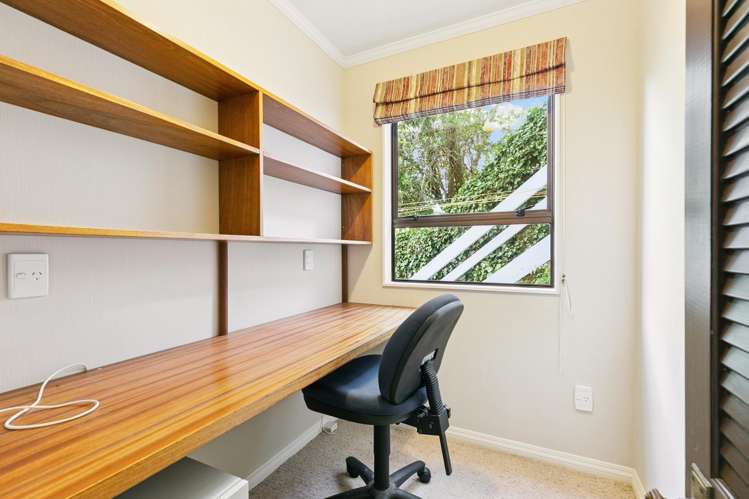 10 Kate Way Karori_19