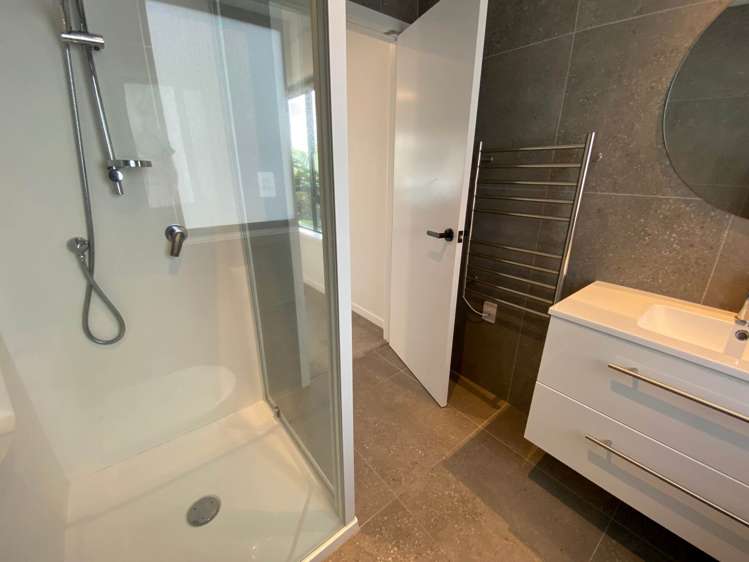 44 Kestrel Heights Arkles Bay_9