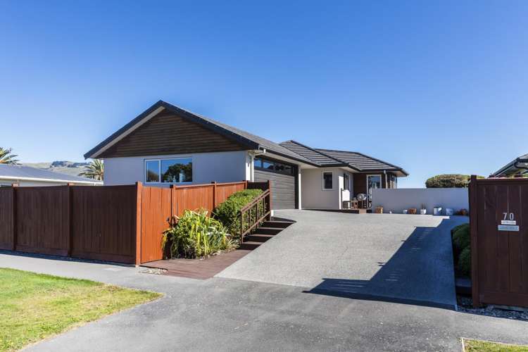 70 Rocking Horse Road Southshore_23