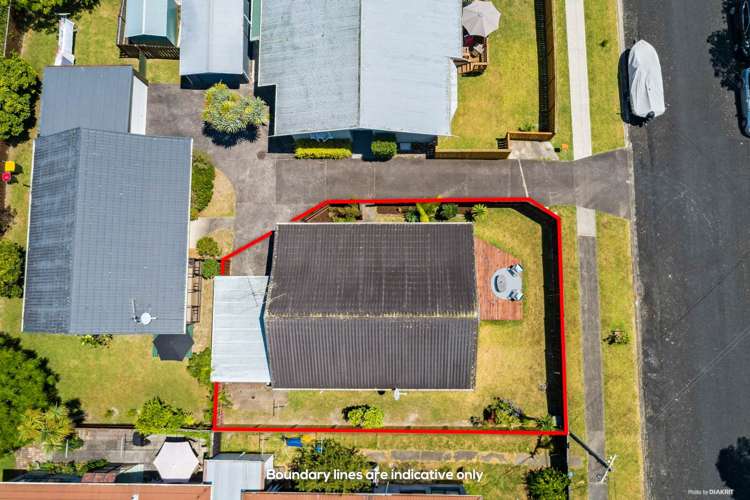 3/10 Corrella Road Belmont_18