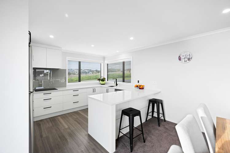 7 Benjamin Avenue Rototuna North_5