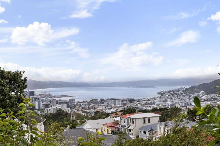 11 Bruce Avenue Brooklyn_10