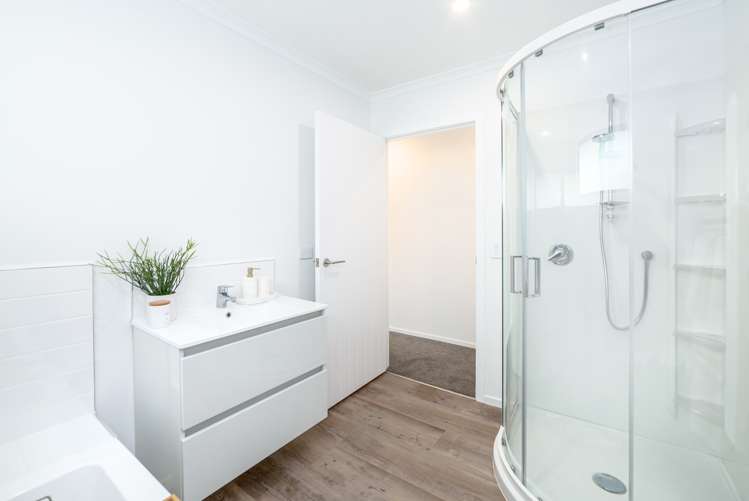 9c Moreton Road Carterton_11