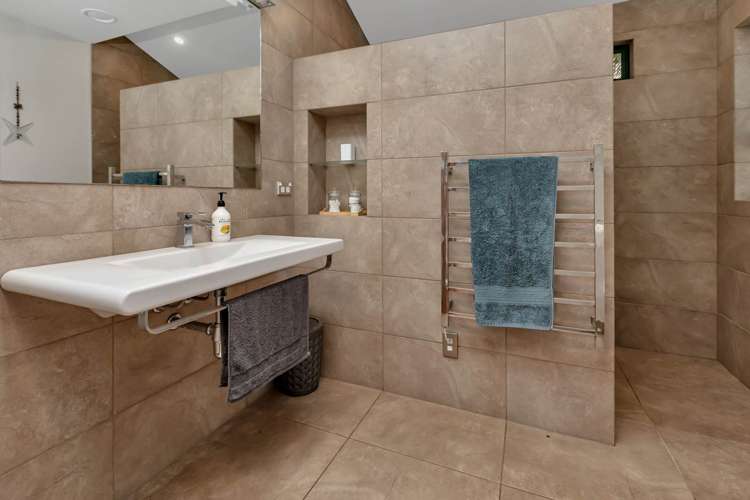 77 Appian Way Ruatangata_10