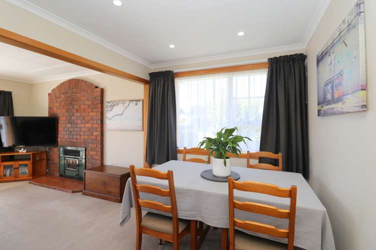 82 Edinburgh Crescent Waikiwi_10