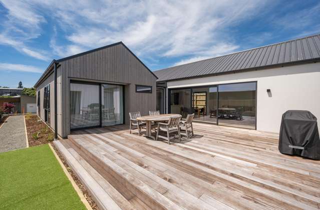 8 Poukirikiri Place Richmond_1