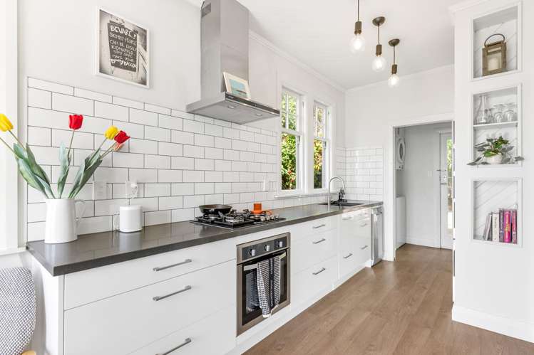 150 Barnard Street_5