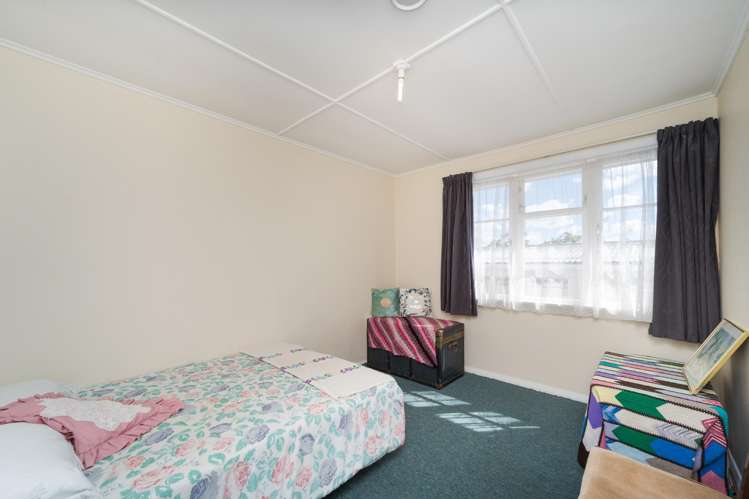 18 Moheke Avenue Roslyn_13